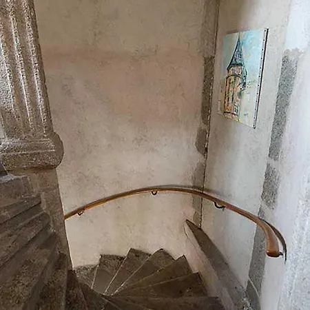 Maison Au Loup: 16th Century In Old Town