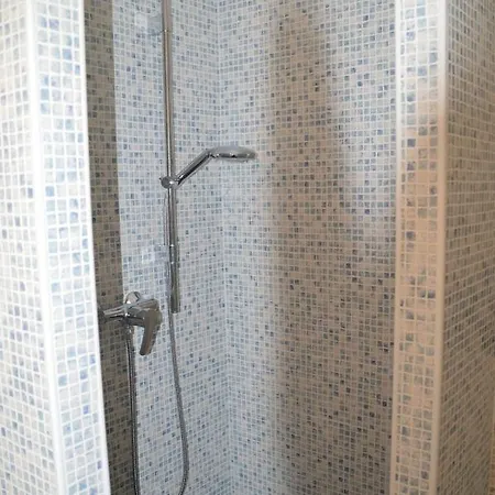 Bed & Breakfast Maison Au Loup: 16th Century In Old Town Le Puy-en-Velay
