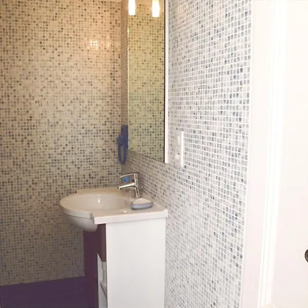 Bed & Breakfast Maison Au Loup: 16th Century In Old Town *