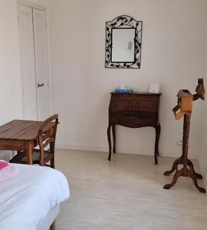 Maison Au Loup: 16th Century In Old Town Bed & Breakfast Le Puy-en-Velay