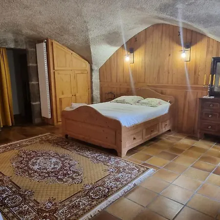 Bed & Breakfast Maison Au Loup: 16th Century In Old Town
